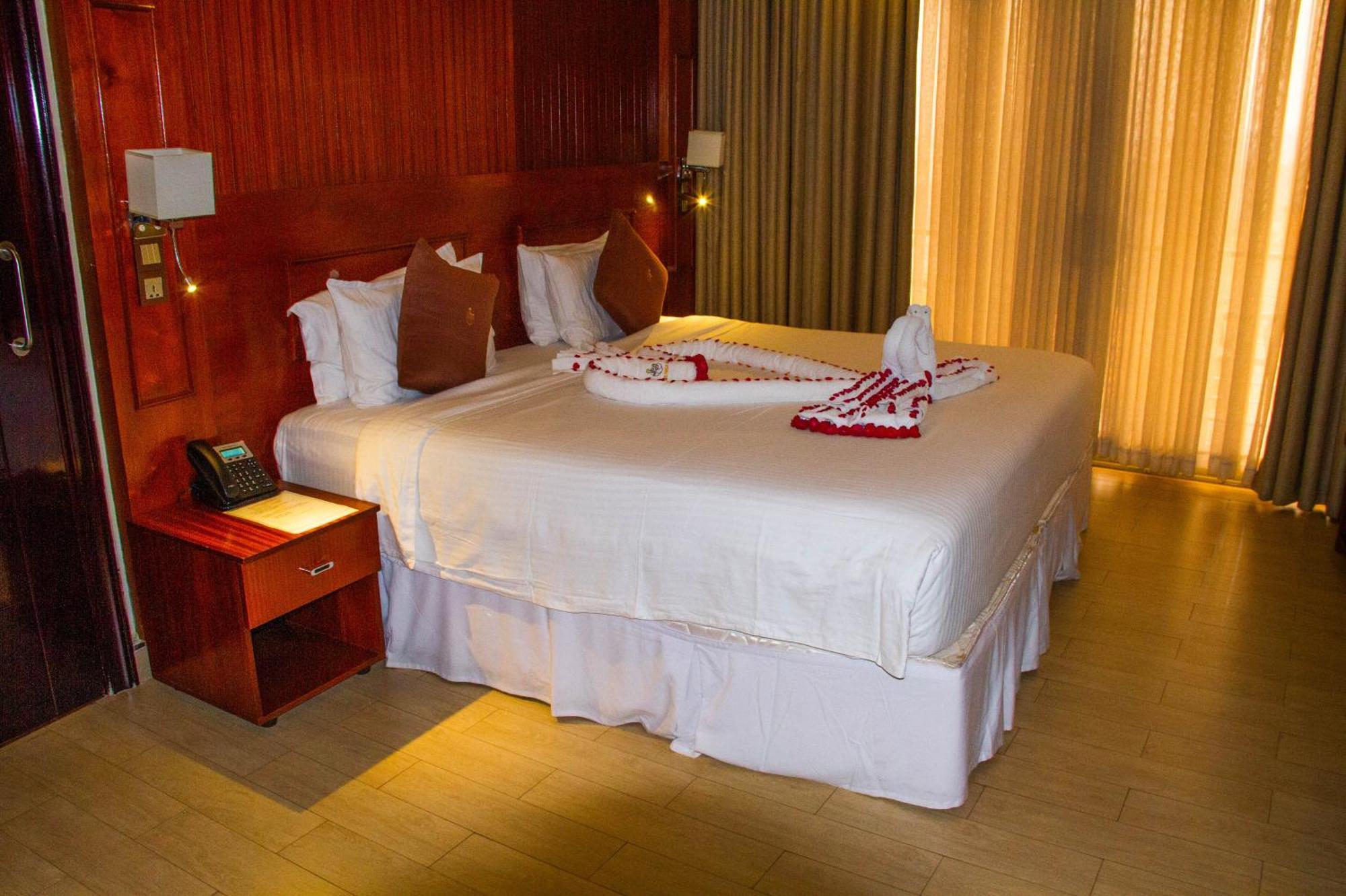 Sainte Famille Hotel คิกาลี ภายนอก รูปภาพ