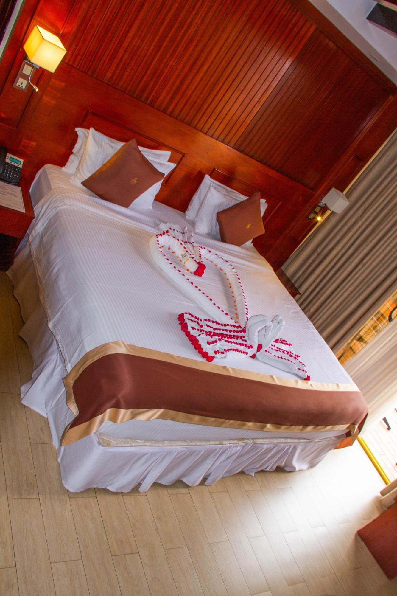 Sainte Famille Hotel คิกาลี ภายนอก รูปภาพ